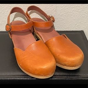 Dansko Closed Toe Leather Mary Janes - Sam 41